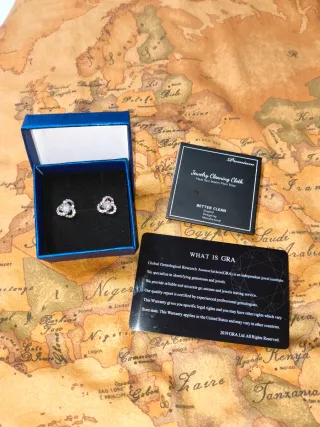 Orecchini argento moissanite trifoglio