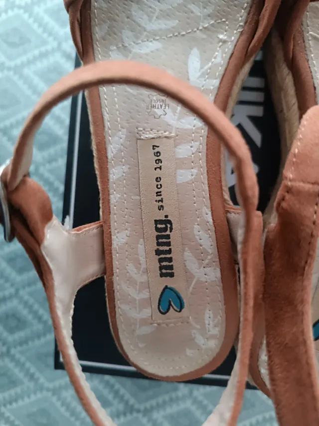 Sandalias Mustang Marrones