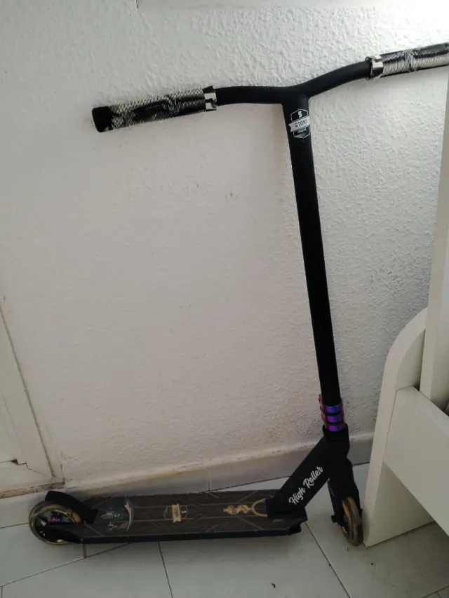 Patinete Acrobático High Roller Negro