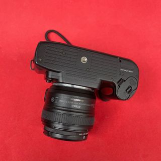 Nikon F80 + Objetivo Nikon 50mm f/1.8