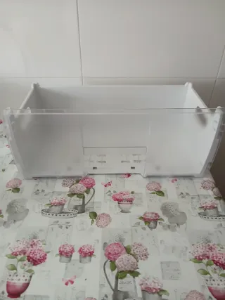 RECAMBIO CAJÓN CONGELADOR, FRIGORÍFICO-COMBi