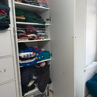 Armario esquinero blanco