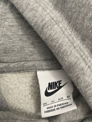 Sudadera Nike Gris