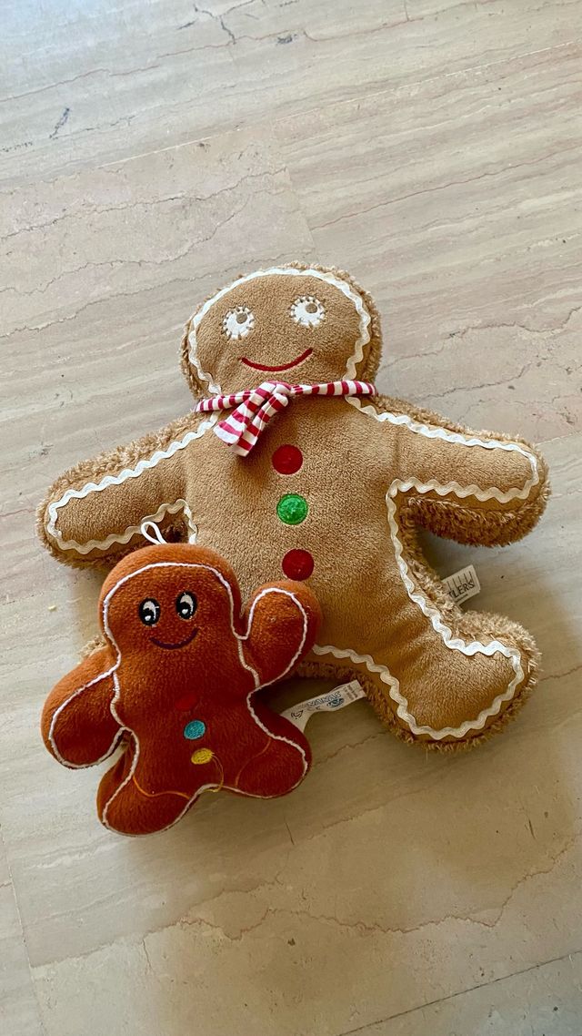 Lote 9 peluches: oso, pingüino, tiburón, etc.