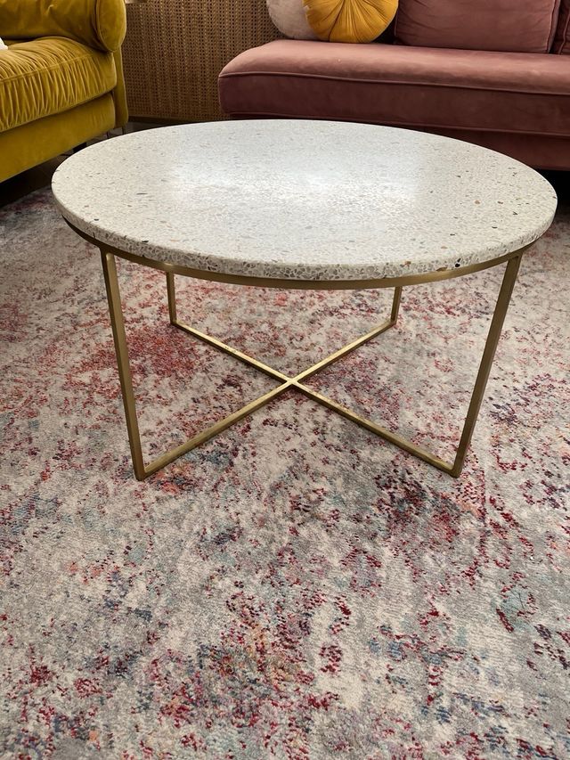 Mesas auxiliares redondas efecto mosaico