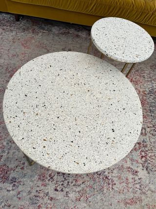 Tavoli ausiliari rotondi effetto mosaico