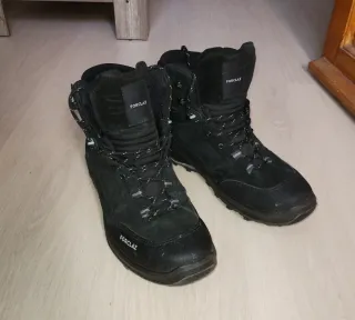 Botas de montaña FORCLAZ negras