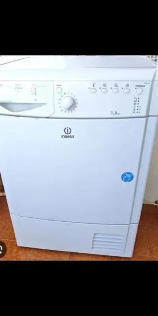 Secadora Indesit 7.5kg