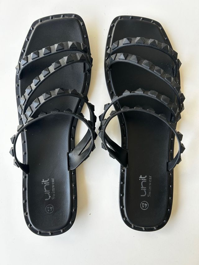 Sandalias planas negras Unit Swimwear talla 41