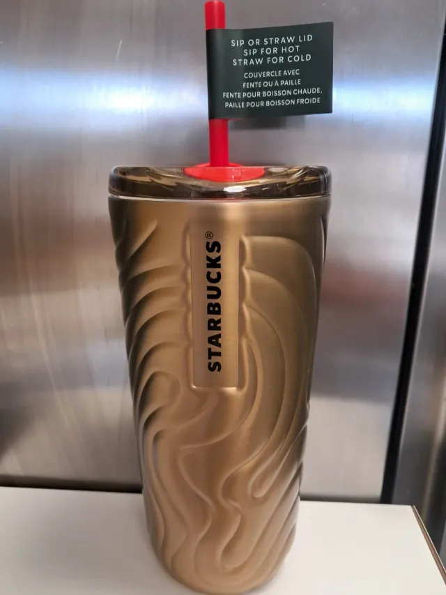 Termo Starbucks Dorado. Tapa dual