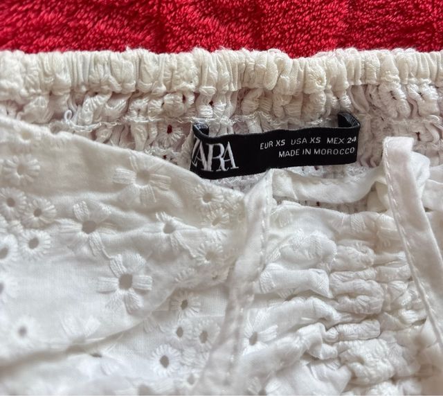 Top Zara manga abullonada blanco talla única