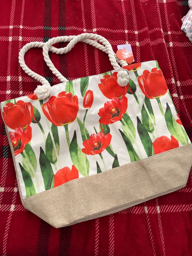 Bolso de tela con estampado de tulipanes