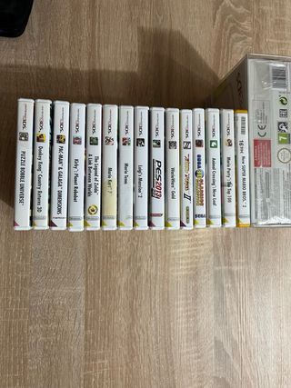 Nintendo 3DS Blanca + 15 Juegos
