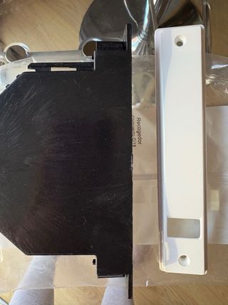 Recogedor persiana empotrado con tapa blanca