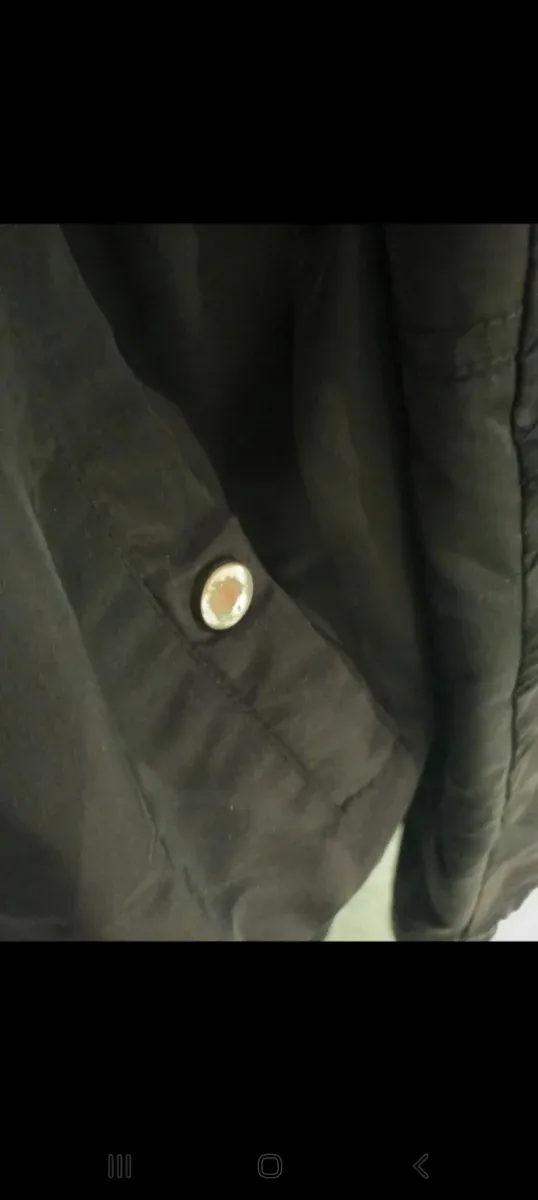 Chaqueta bomber negra