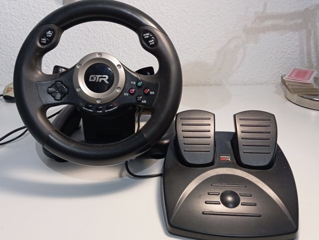 Volante GTR Gaming para consola