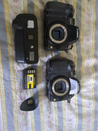 2x Panasonic Lumix GH3 Fotocamere