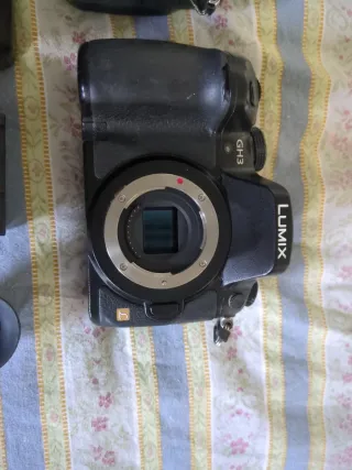 2x Panasonic Lumix GH3 Fotocamere