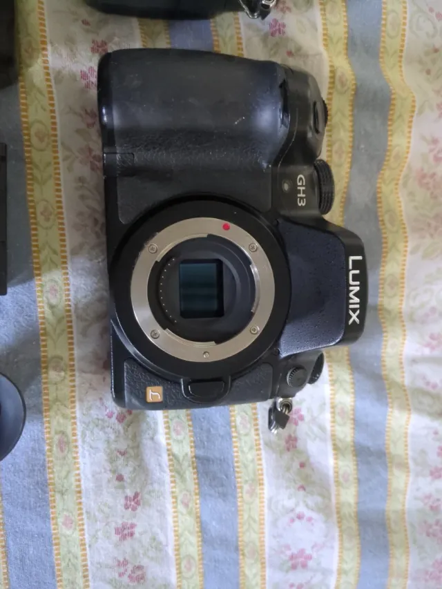 2x Panasonic Lumix GH3 Fotocamere