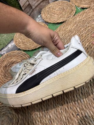 Zapatillas Puma Basket Plataforma Blancas