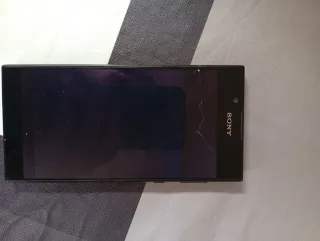 Sony Xperia XA Nero danneggiato