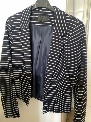 Chaqueta ONLY rayas azul y blanco Talla S
