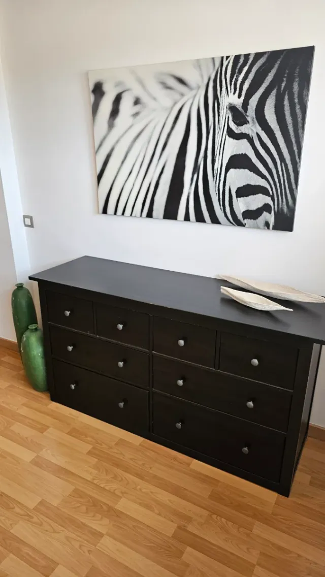 Cómoda negra 6 cajones