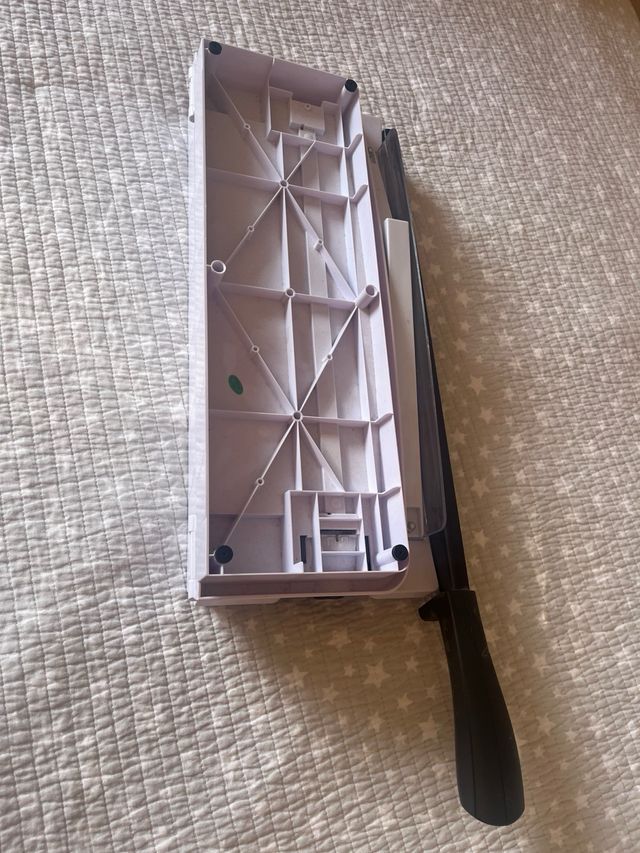 Guillotina corta papel United Office