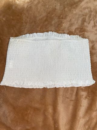 Top blanco sin tirantes