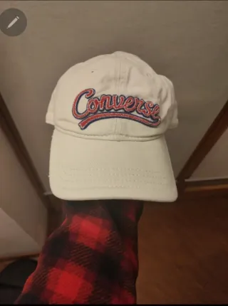 Cappellino Converse bianco con logo rosso