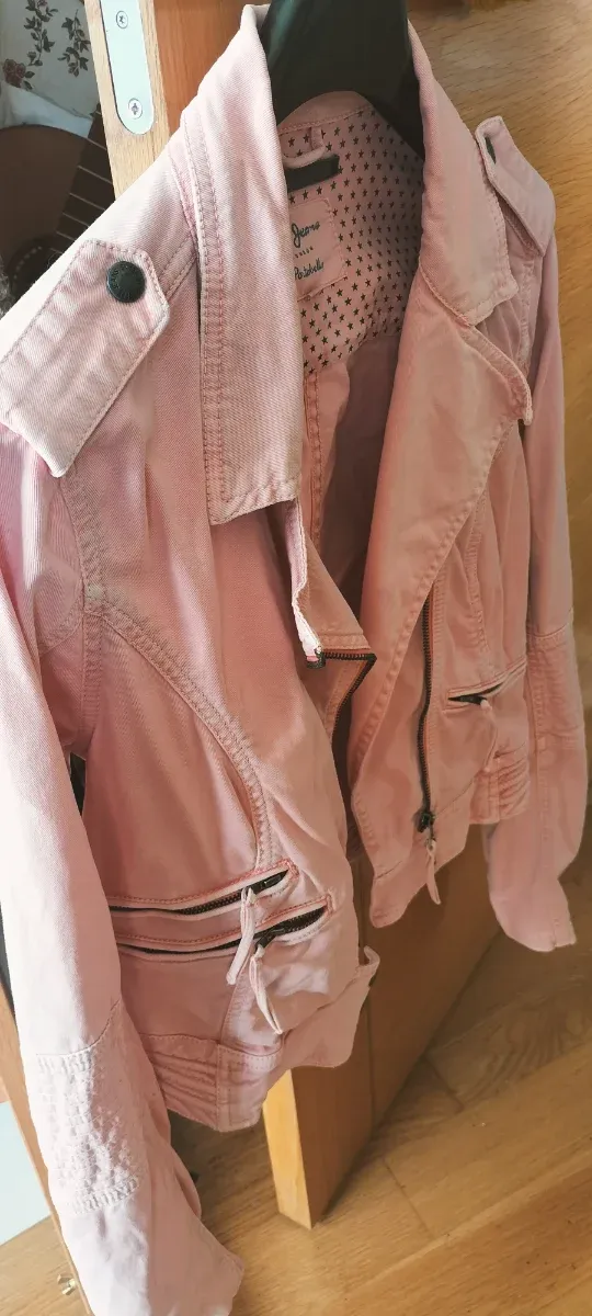 Cazadora Pepe Jeans rosa