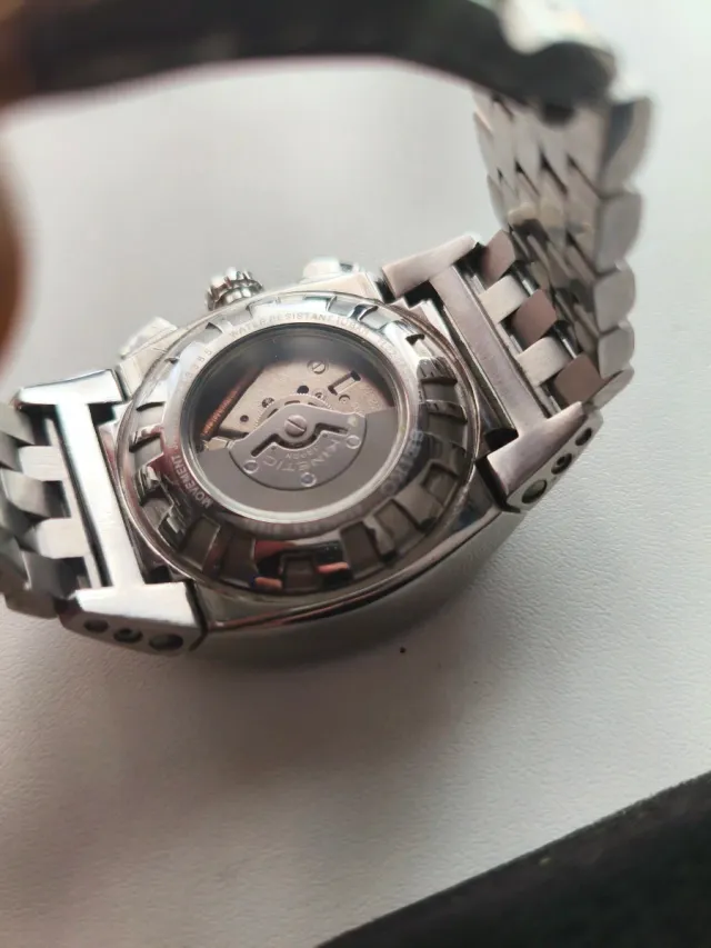 Reloj Seiko Sportura Kinetic Chronometer