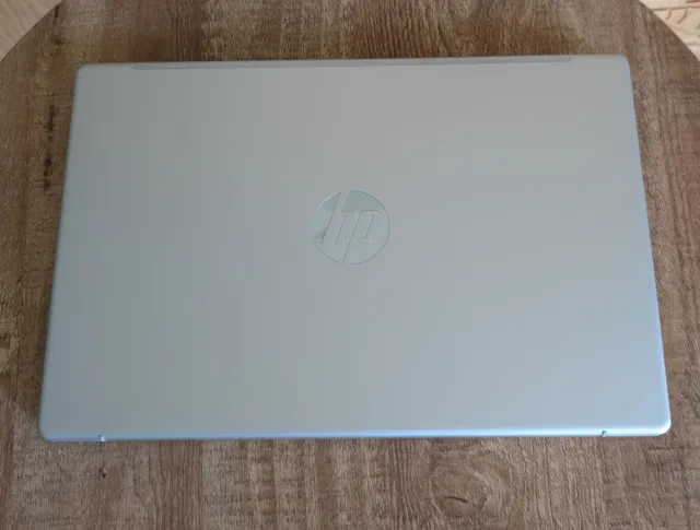 HP Laptop serie 14-epx0000