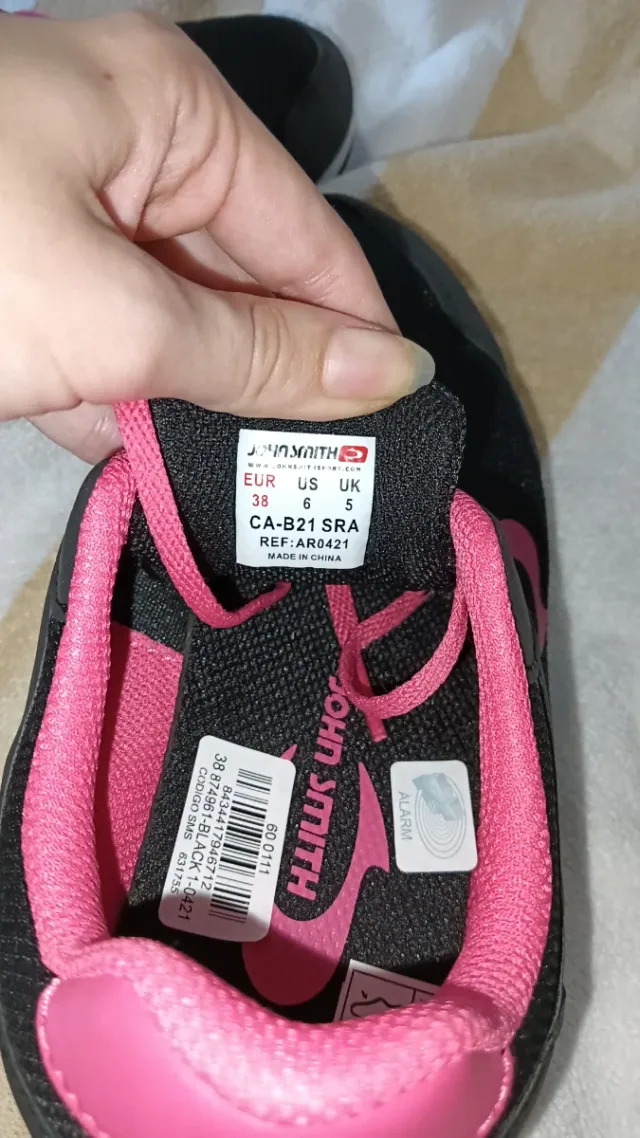 Deportivas John Smith Negras y Rosas