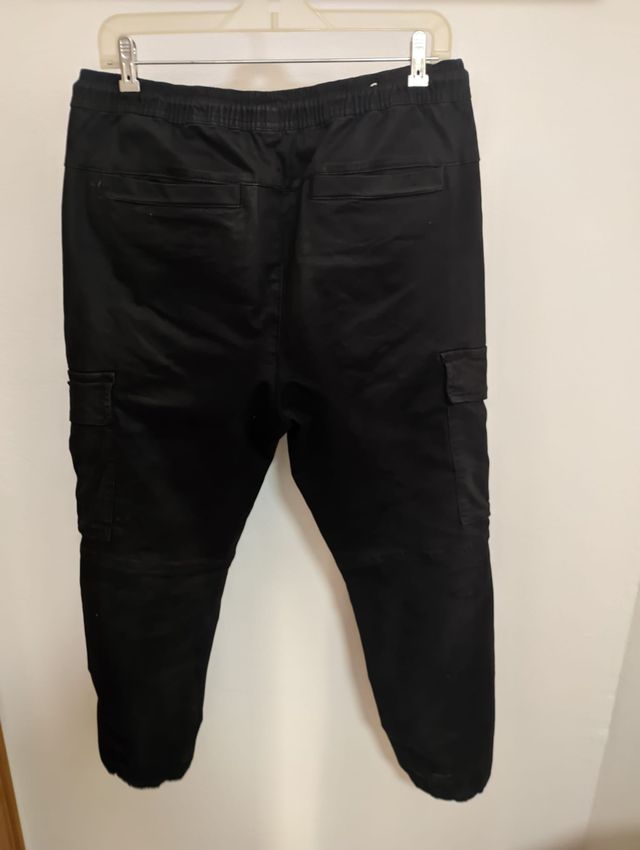Pantalón Cargo Negro Zara Talla M