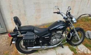 Defensa Suzuki Marauder 250/125