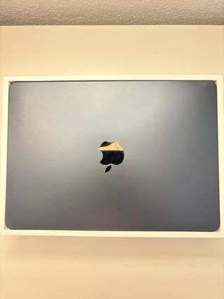 MacBook Air M2 2022 16GB (Pantalla Rota)