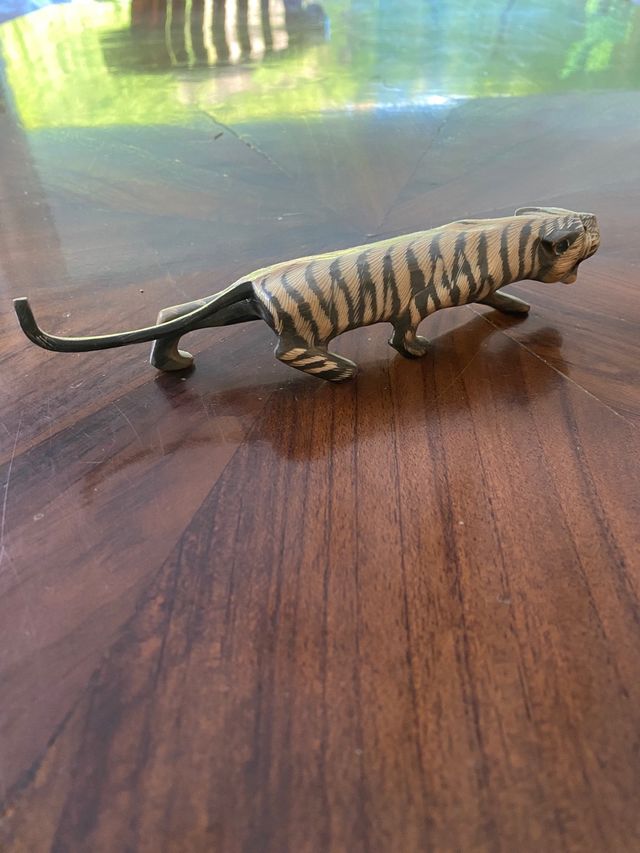 Figura Tigre Hueso Tallado Mano