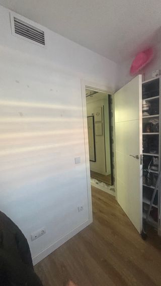 2 hojas Puertas madera maciza u75€ ~ 72,5x203 dcha