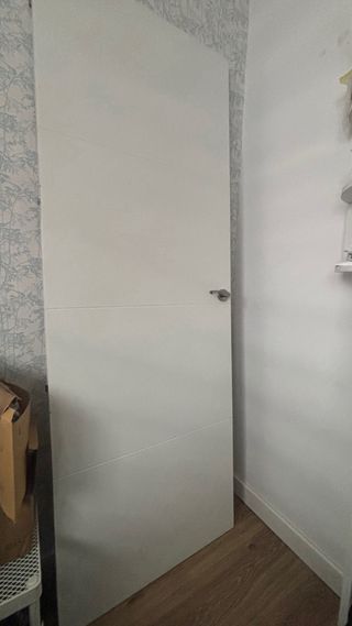 2 hojas Puertas madera maciza u75€ ~ 72,5x203 dcha