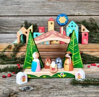 Presepe Kinder in Legno Fatto a Mano