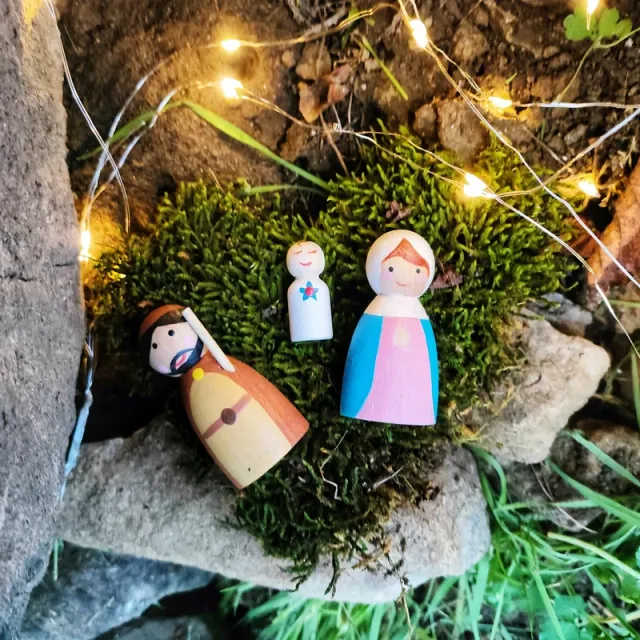 Presepe Kinder in Legno Fatto a Mano