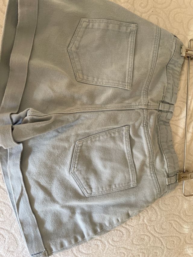 Shorts H&M Azul Claro