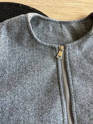 Cazadora paño gris L mangas abullonadas