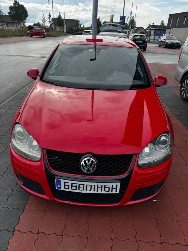 Volkswagen Golf 2005