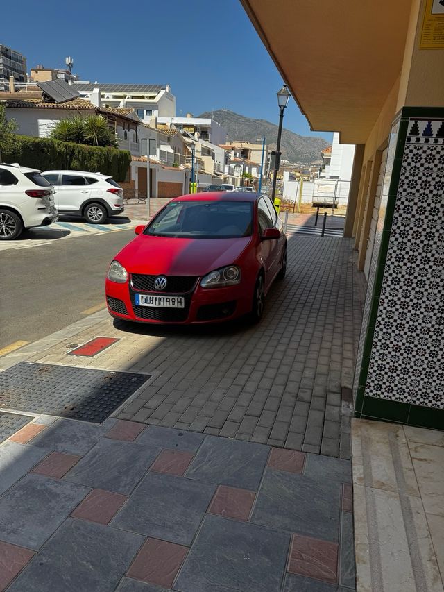 Volkswagen Golf 2005