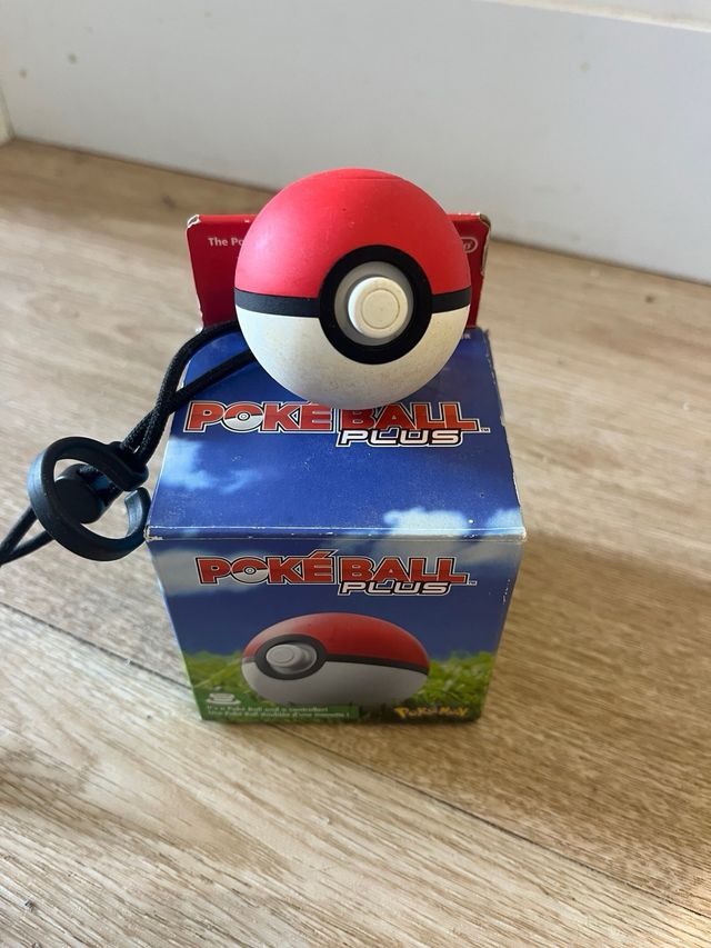 Poké Ball Plus Nintendo