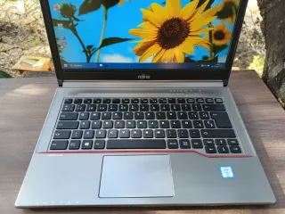 Portátil Fujitsu i5 SSD 8GBRAM