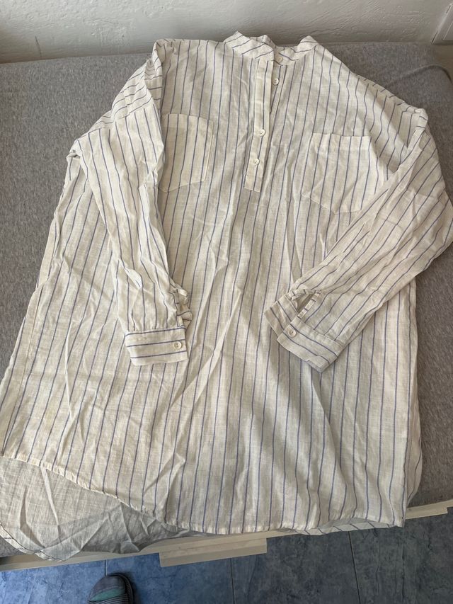 Camisa larga rayas cuello alto