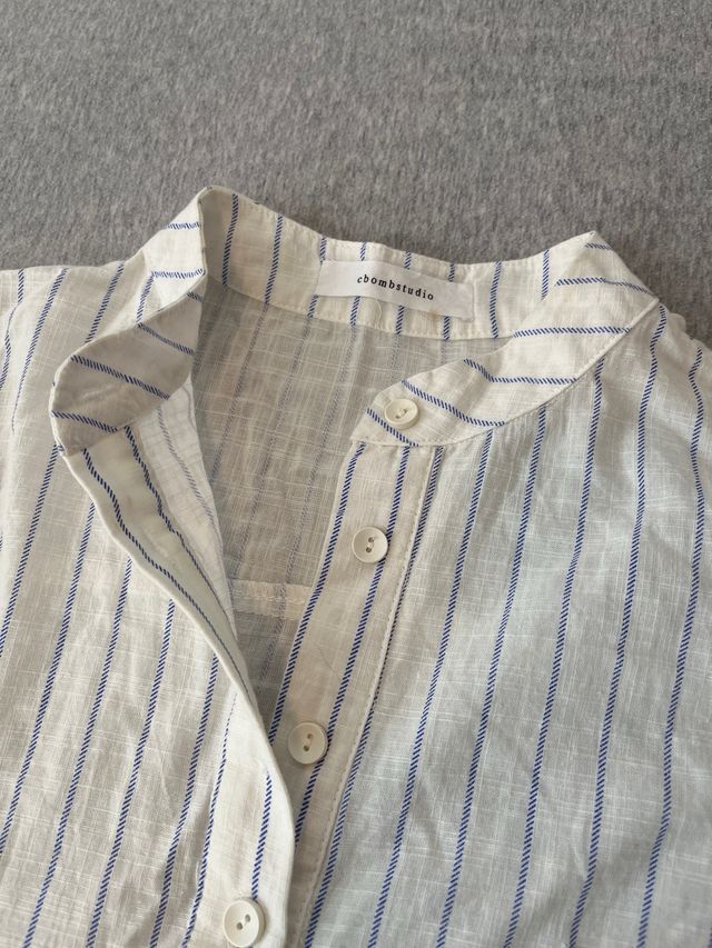 Camisa larga rayas cuello alto